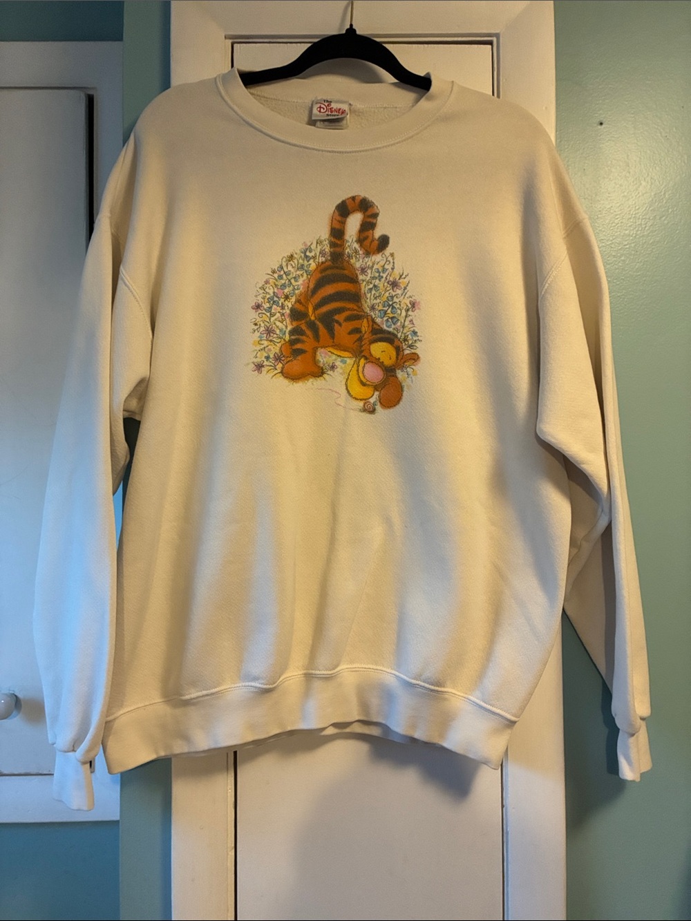 Disney Cream Crewneck Sweatshirt with Tigger Graphic large